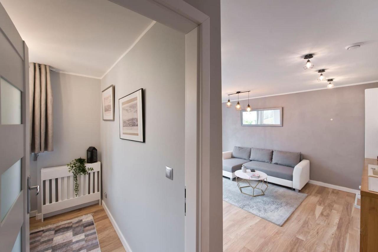 Stay Hip In Vibrant Centrally Located Apartment In Old Town 그단스크 외부 사진
