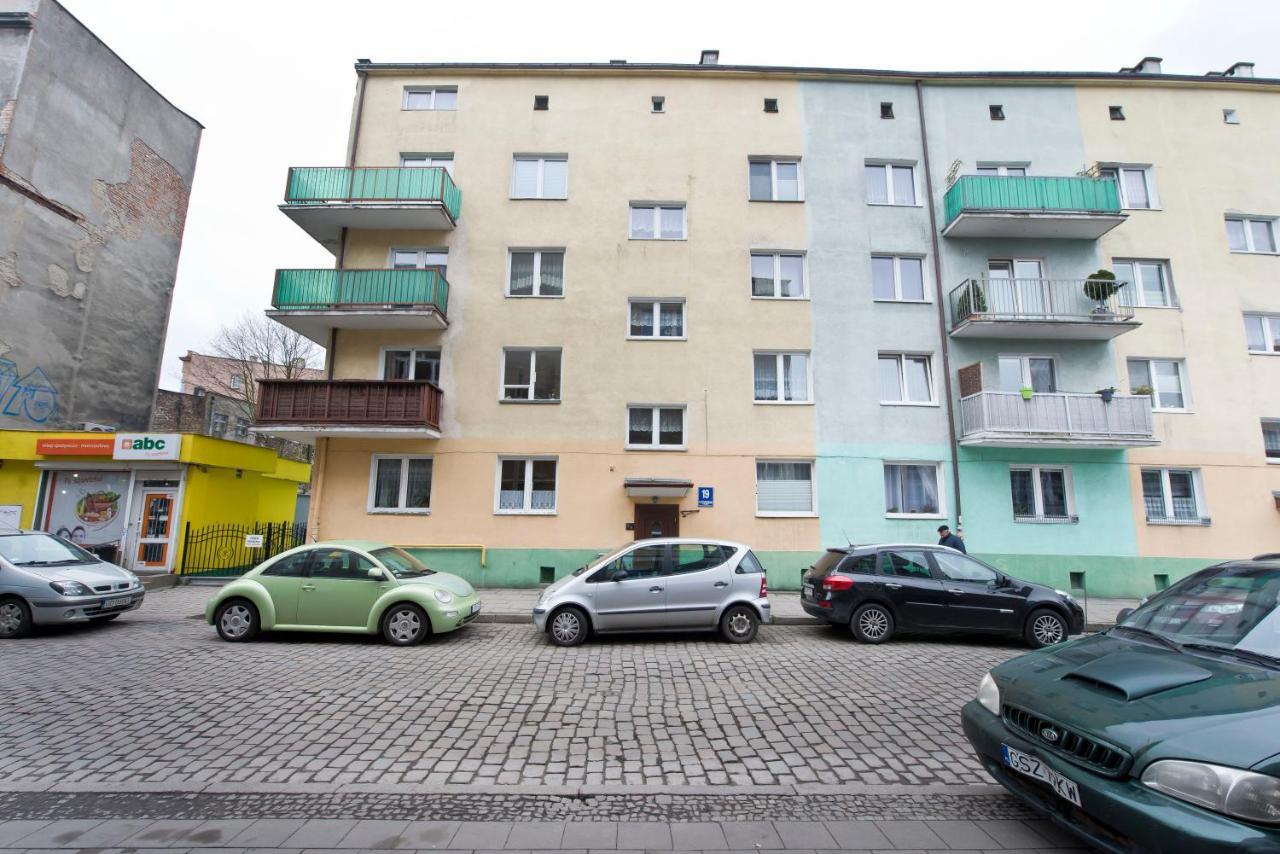 Stay Hip In Vibrant Centrally Located Apartment In Old Town 그단스크 외부 사진