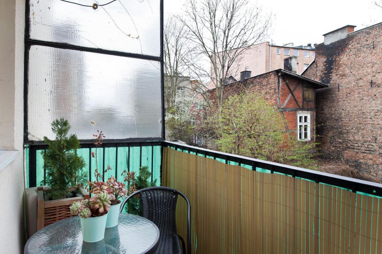 Stay Hip In Vibrant Centrally Located Apartment In Old Town 그단스크 외부 사진